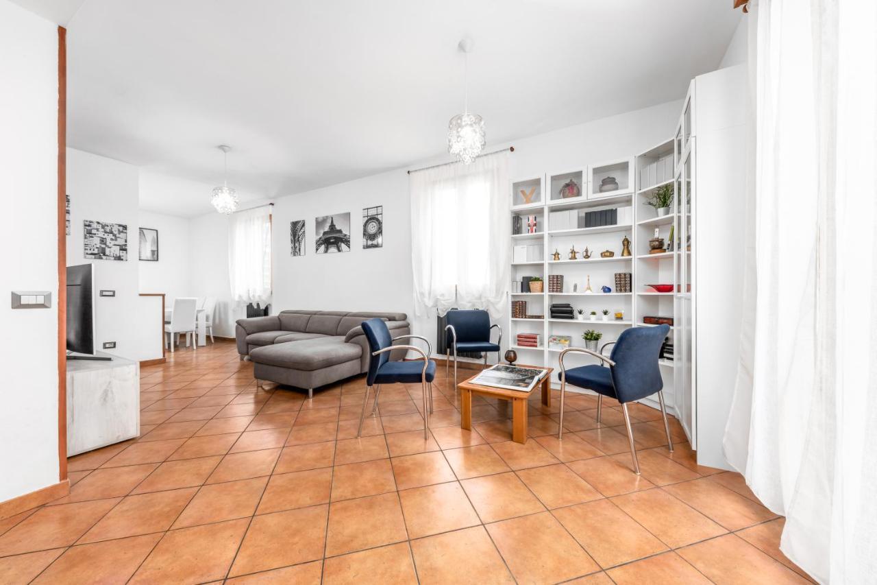 Casa Da Suite Majora เซสโต ซานโจวันนี ภายนอก รูปภาพ